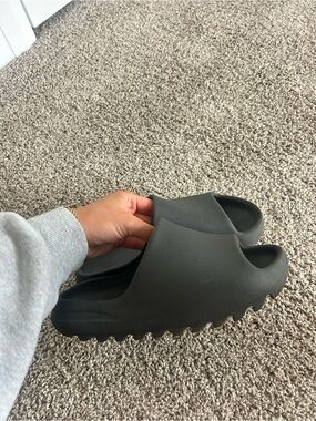 Yeezy Platform Slide Sandals in Dark Gray